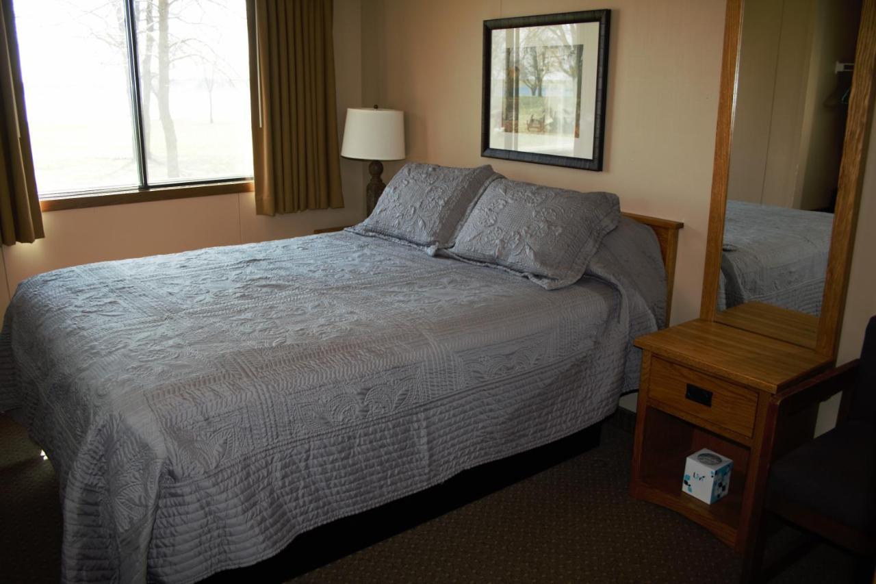 Lewis & Clark Resort Yankton Esterno foto
